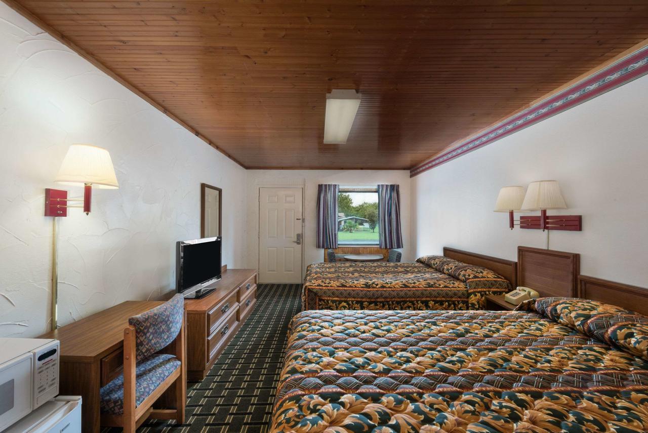 Post Oak Inn Brownwood Luaran gambar